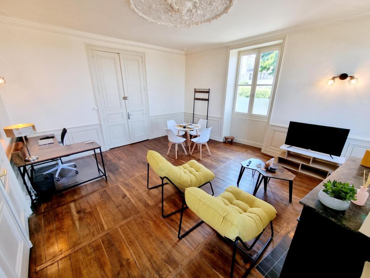 Superbe T2 Lumineux Avec Fibre Apartamento Angoulême Exterior foto