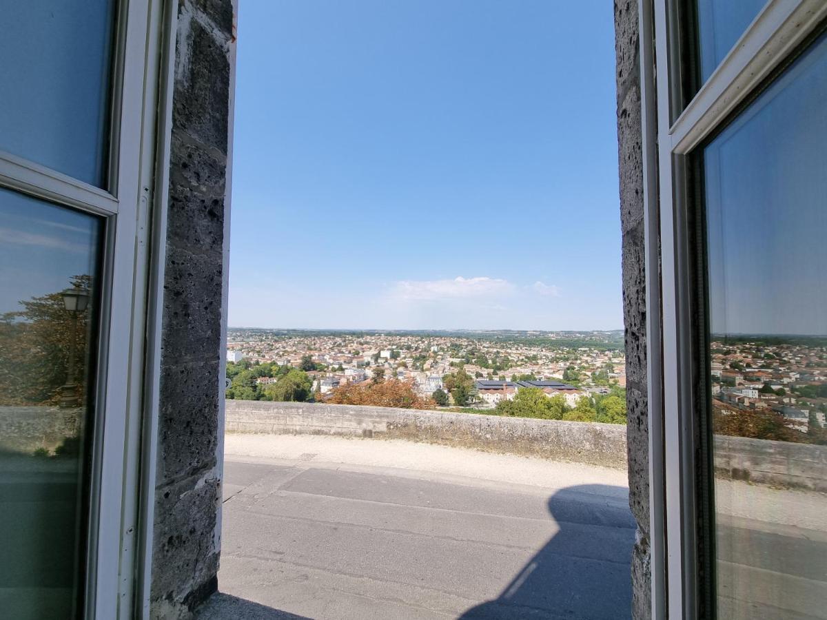 Superbe T2 Lumineux Avec Fibre Apartamento Angoulême Exterior foto